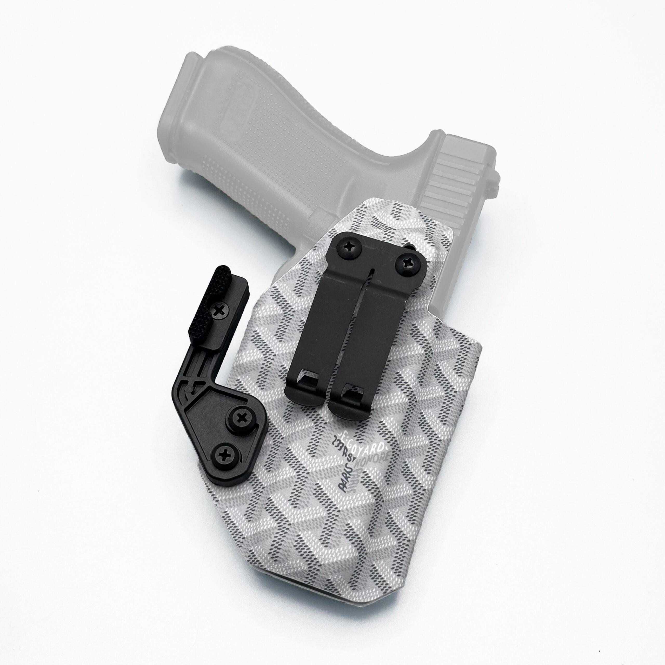 Glock 17 Gen 5 Monoblock IWB KYDEX Holster with Modwing