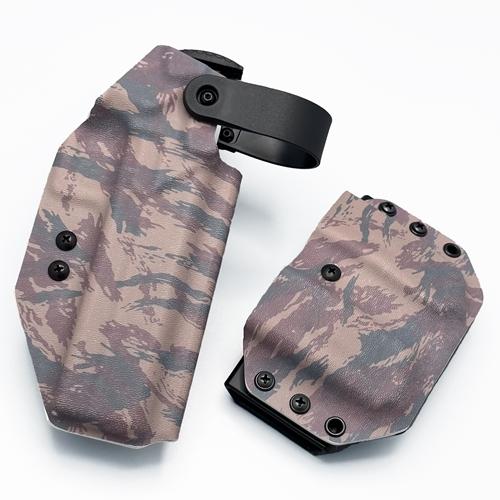 OWB holster for 2011 handgun with Level 2 Mechanism and Double Mag Carrier (ซองปืน 2011 พกนอก KYDEX Level 2 และซองแม็กคู่)
